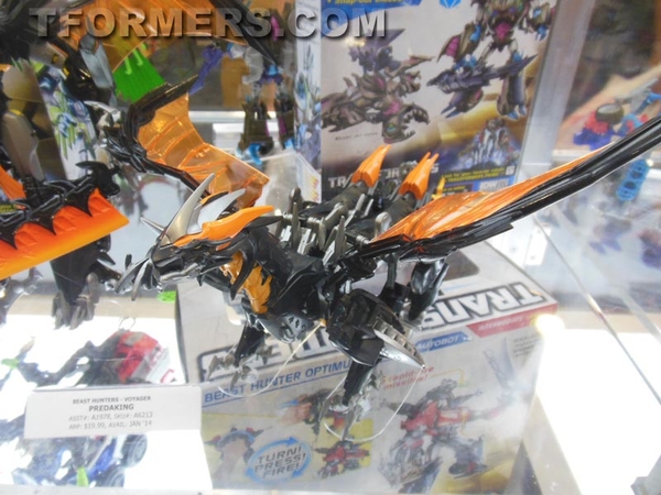 Botcon 2013   Transformers Beast Hunters 2014 New Figures Display  (90 of 131)